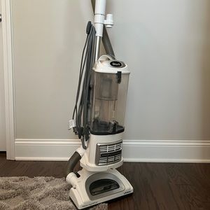 Shark Navigator Series Pro Vacuum